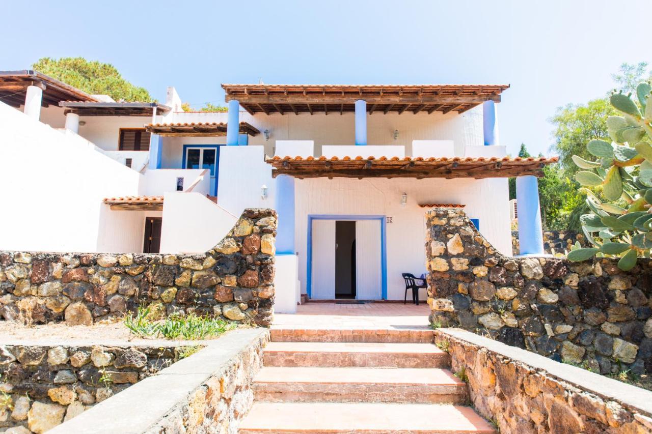 Holiday Eolie Village Aparthotel *